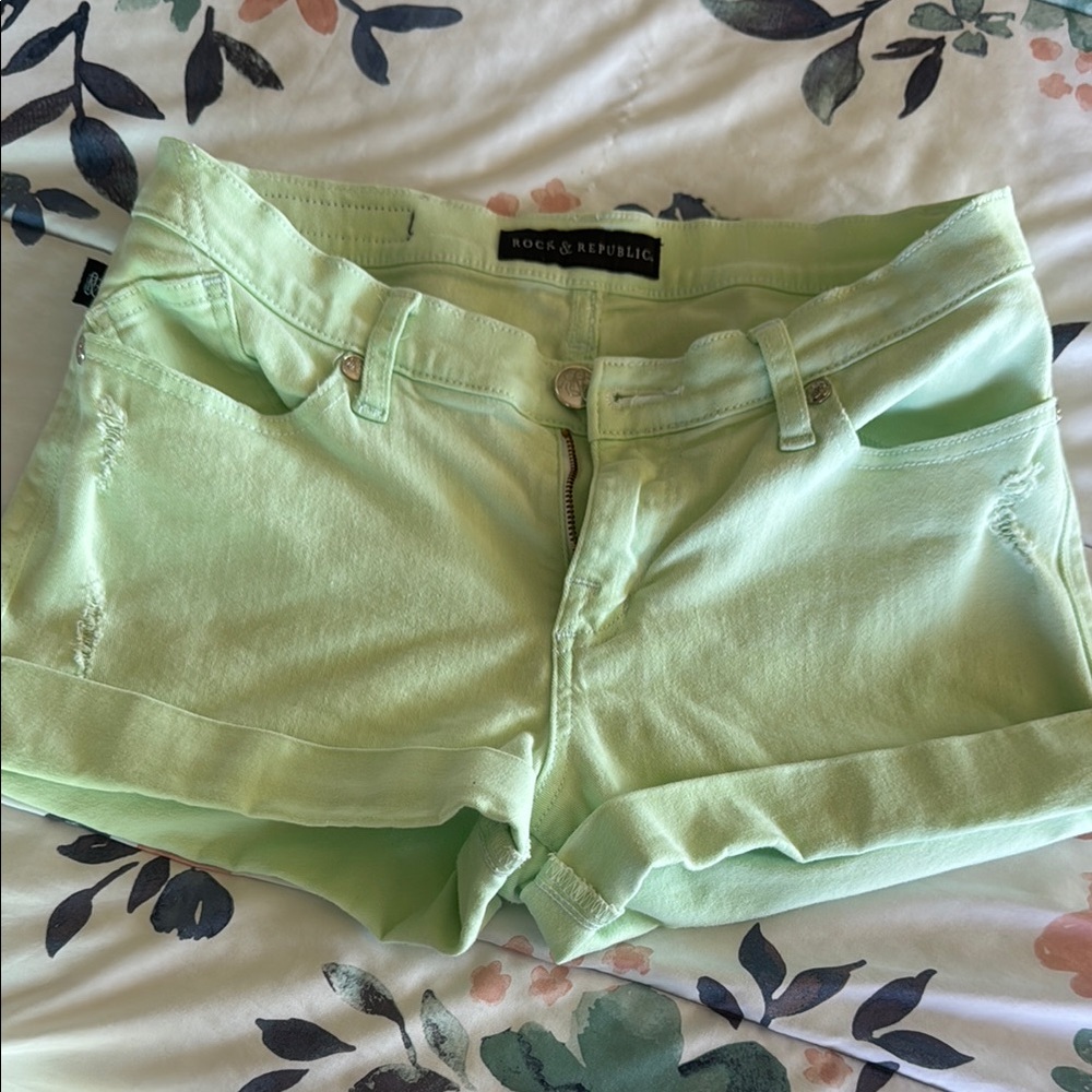 Rock & Republic Green Jean Shorts with Cuffed Hem